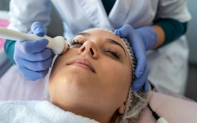 How To Address Under Eye Concerns In Toronto With Lower Blepharoplasty